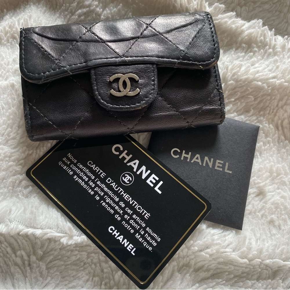 Chanel key holder used real100